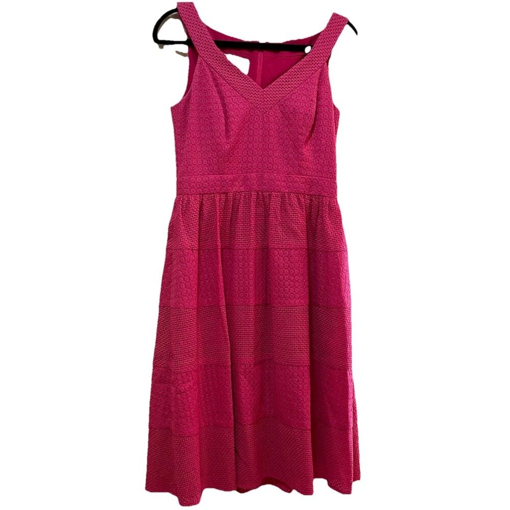 DONNA MORGAN Pink Eyelet Vneck Fit and Flare Midi Dress Sz 4